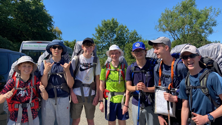 SEVEN STUDENTS ON THEIR EXPEDITION